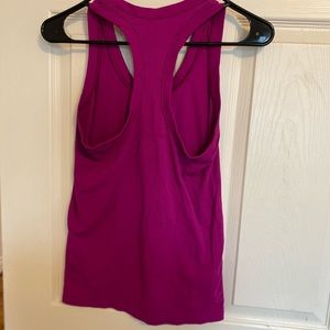 Athleta Momentum Seamless Tank Small